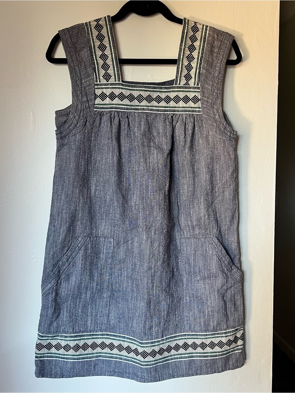Faherty Hailee Mini Blue
Jacquard Organic Cotton Dress
Women's Size XS